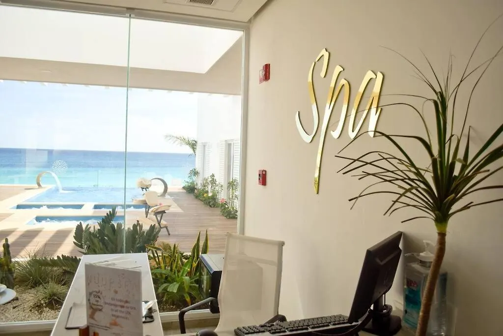 Exclusive Studio On The Beach, Minimalist, Gym, Pool, Jacuzzi, Balcony Cancun 0*,  Mexico